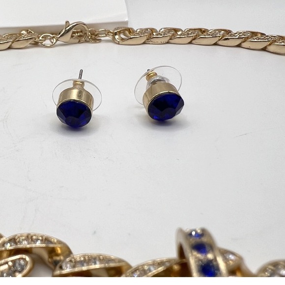 Jennifer & Co Gold NWT Chunky Rhinestone Chain Necklace Blue Butterfly Pendant - Picture 6 of 11